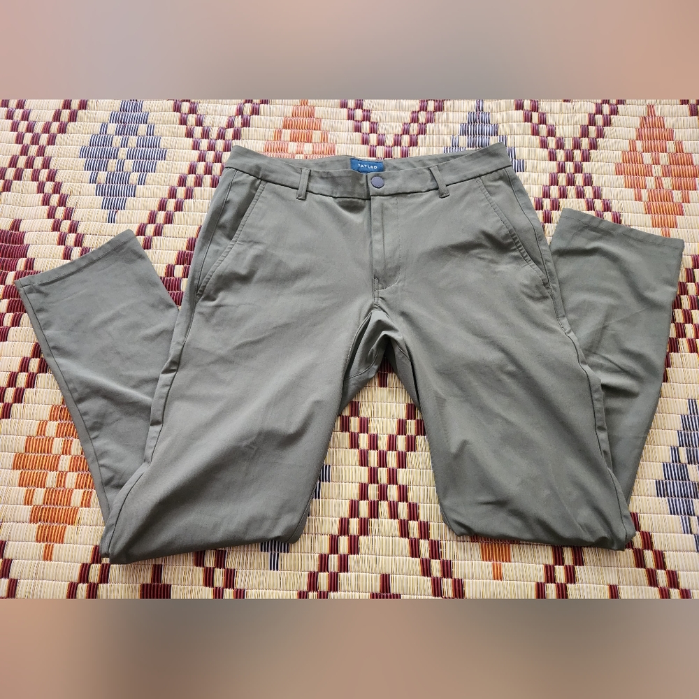Mens Taylrd Commuter Olive Pants. Sz 31x32. EUC